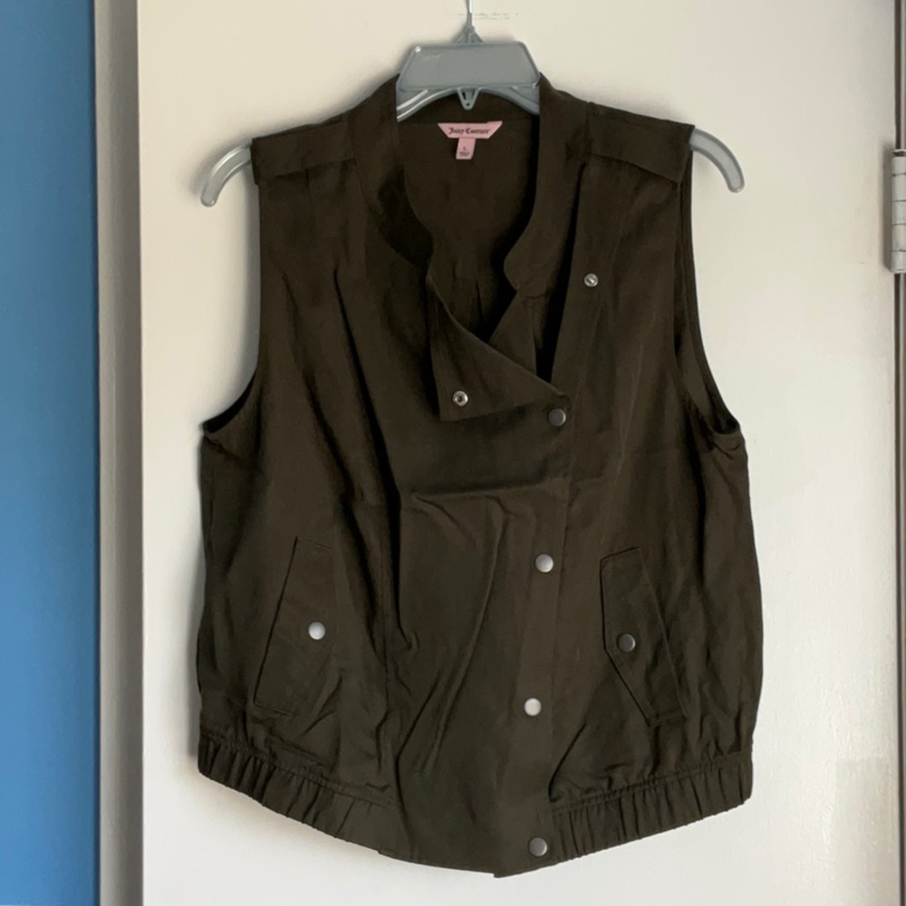 Juicy Couture women’s vest size Large